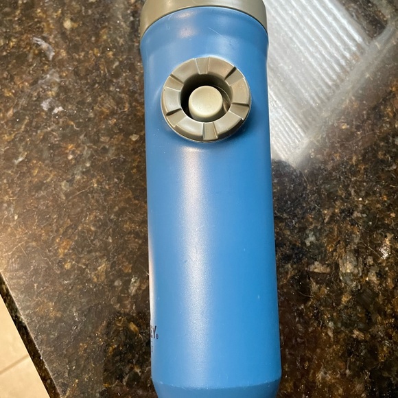 Stanley Evolution Water Bottle - Picture 2 of 8